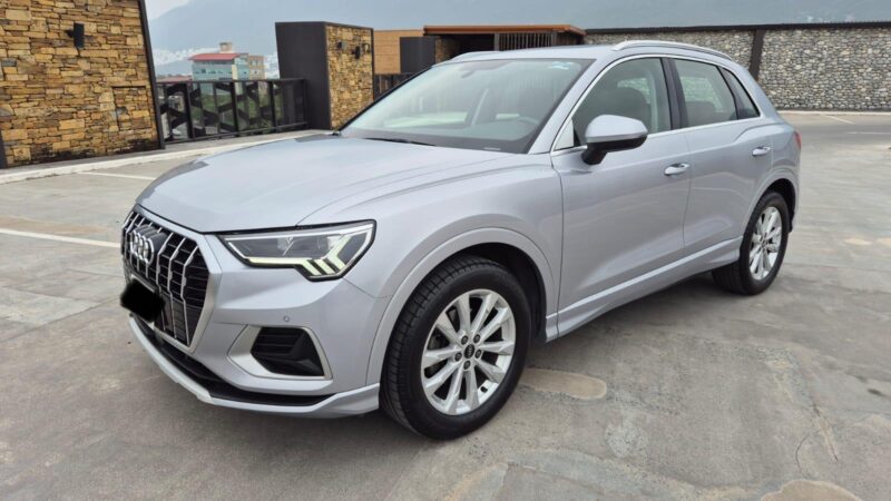 Audi Q3 Select 2021 - Image 2