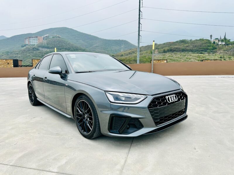 Audi A4 S Line 40 TFSI Híbrido 2021 - Image 9