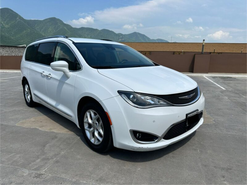 Chrysler Pacífica Limited 2020 - Image 9