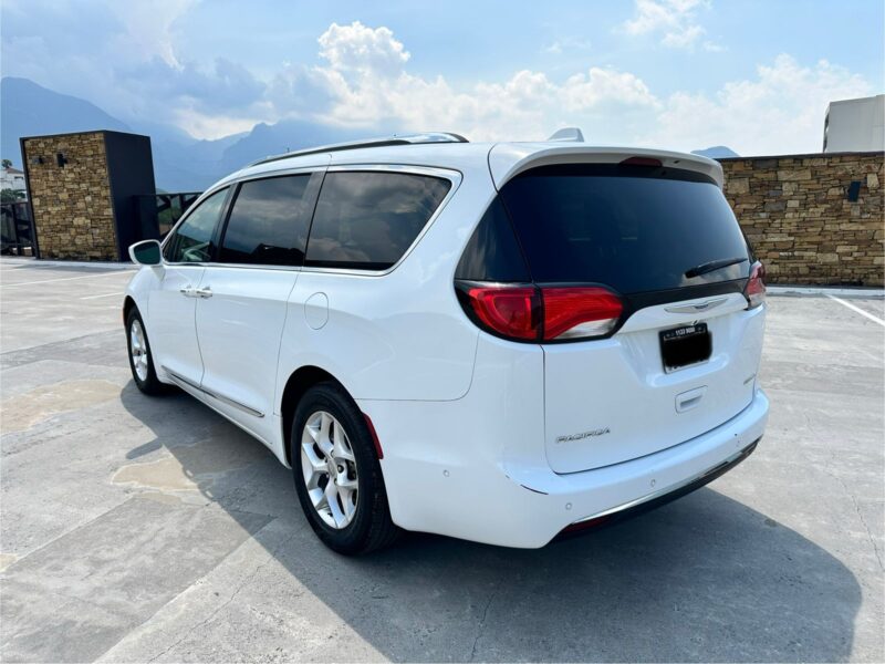 Chrysler Pacífica Limited 2020 - Image 5