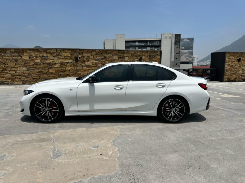 BMW M340i X Drive 2024 - Image 4