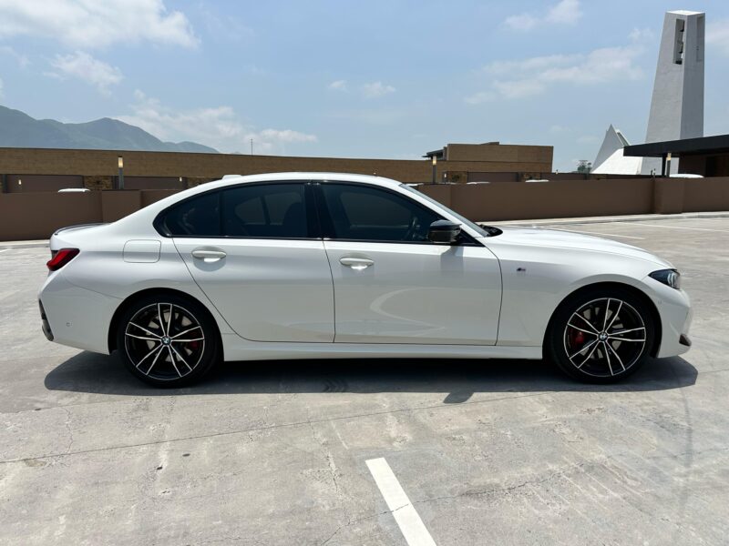 BMW M340i X Drive 2024 - Image 8