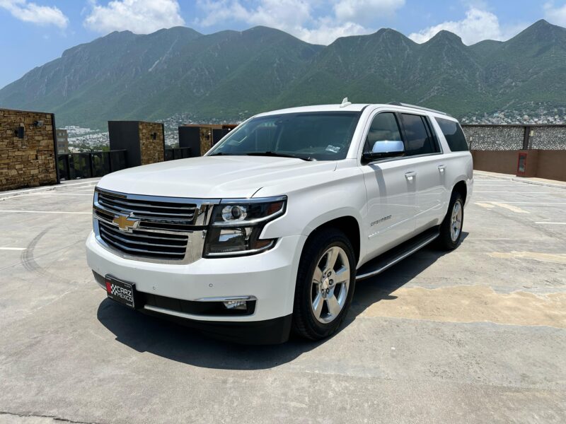 Chevrolet Suburban Premier 4X4 2018 - Image 3