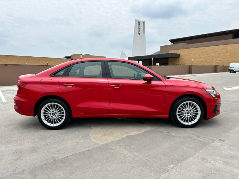 AUDI A3 Select 1.4T 2024 - Image 8
