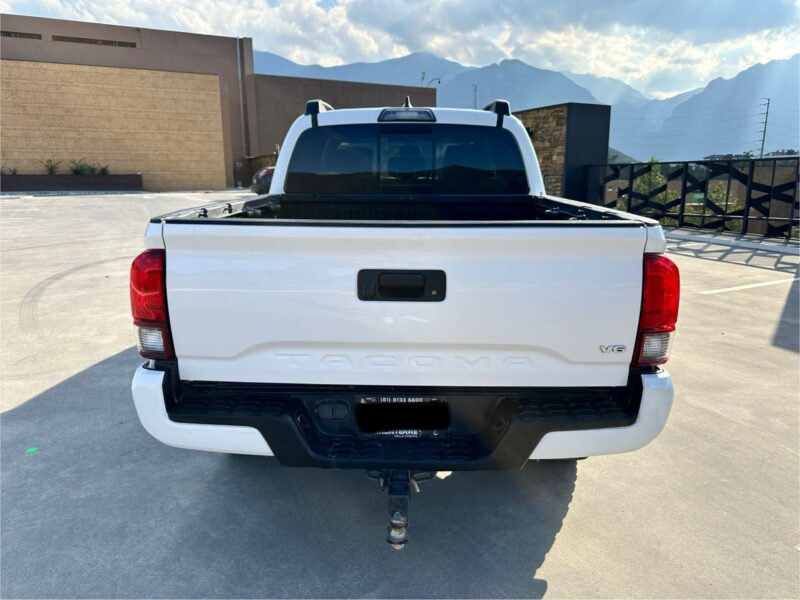 TOYOTA TACOMA TRD SPORT 4X4 2019 - Image 6