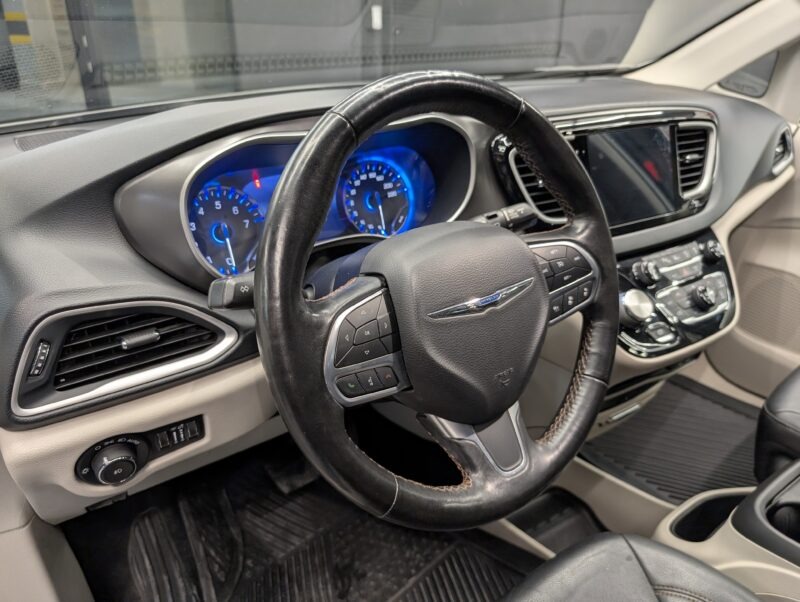 Chrysler Pacífica Limited 2020 - Image 14