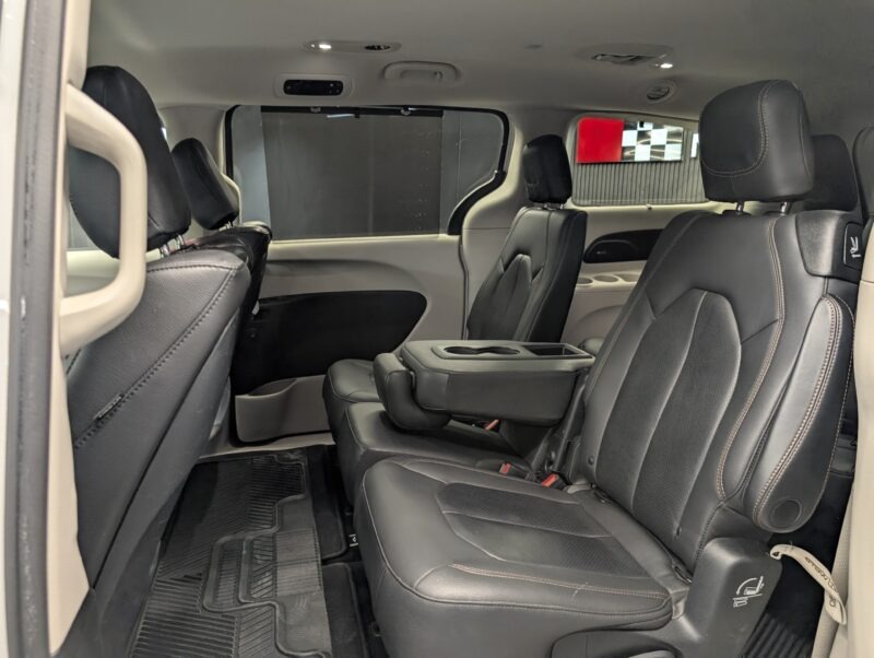 Chrysler Pacífica Limited 2020 - Image 10