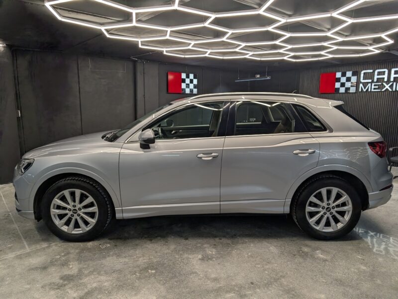 Audi Q3 Select 2021 - Image 2