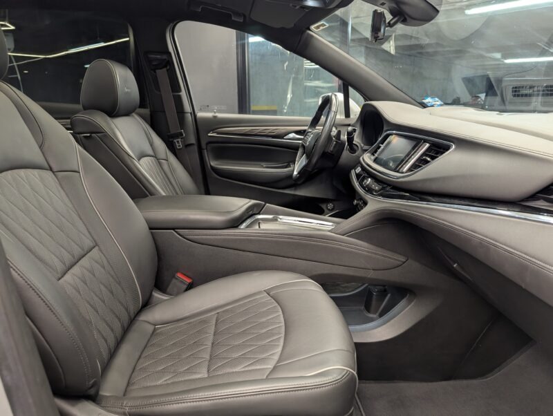 BUICK ENCLAVE AVENIR 2022 - Image 15