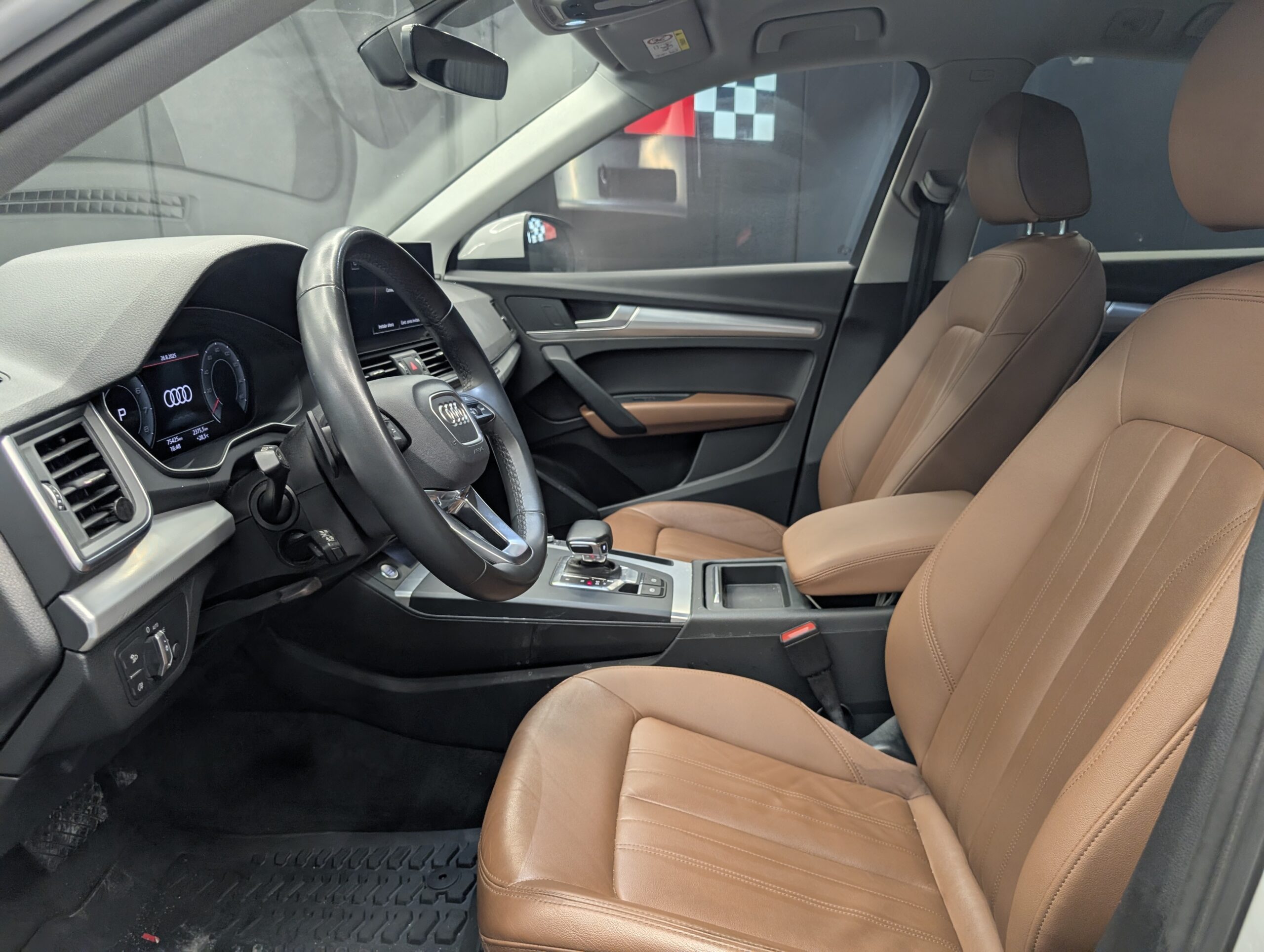 AUDI Q5 SPORTBACK SELECT 2022 - Image 11