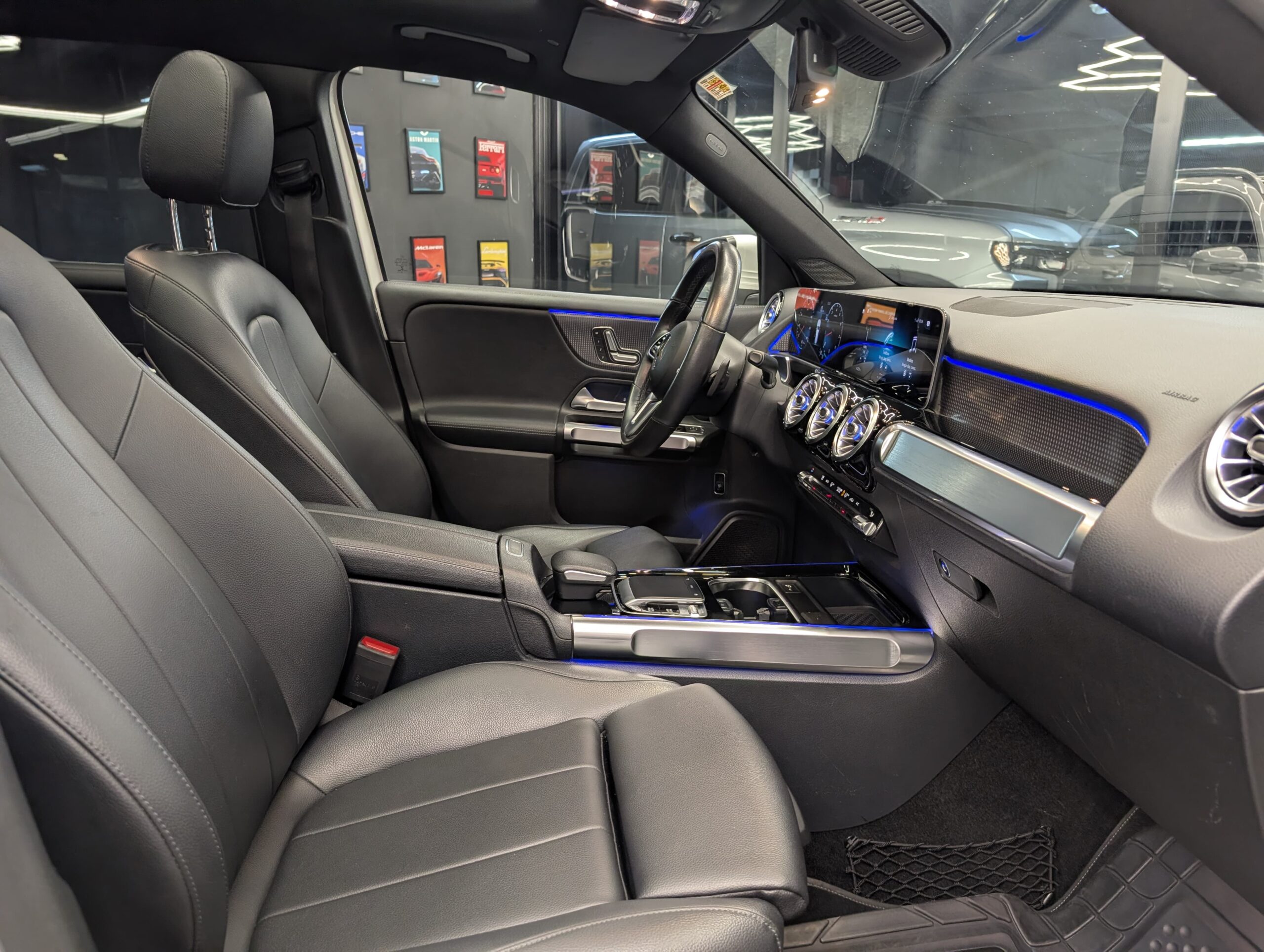 MERCEDES-BENZ GLB 250 2020 - Image 14