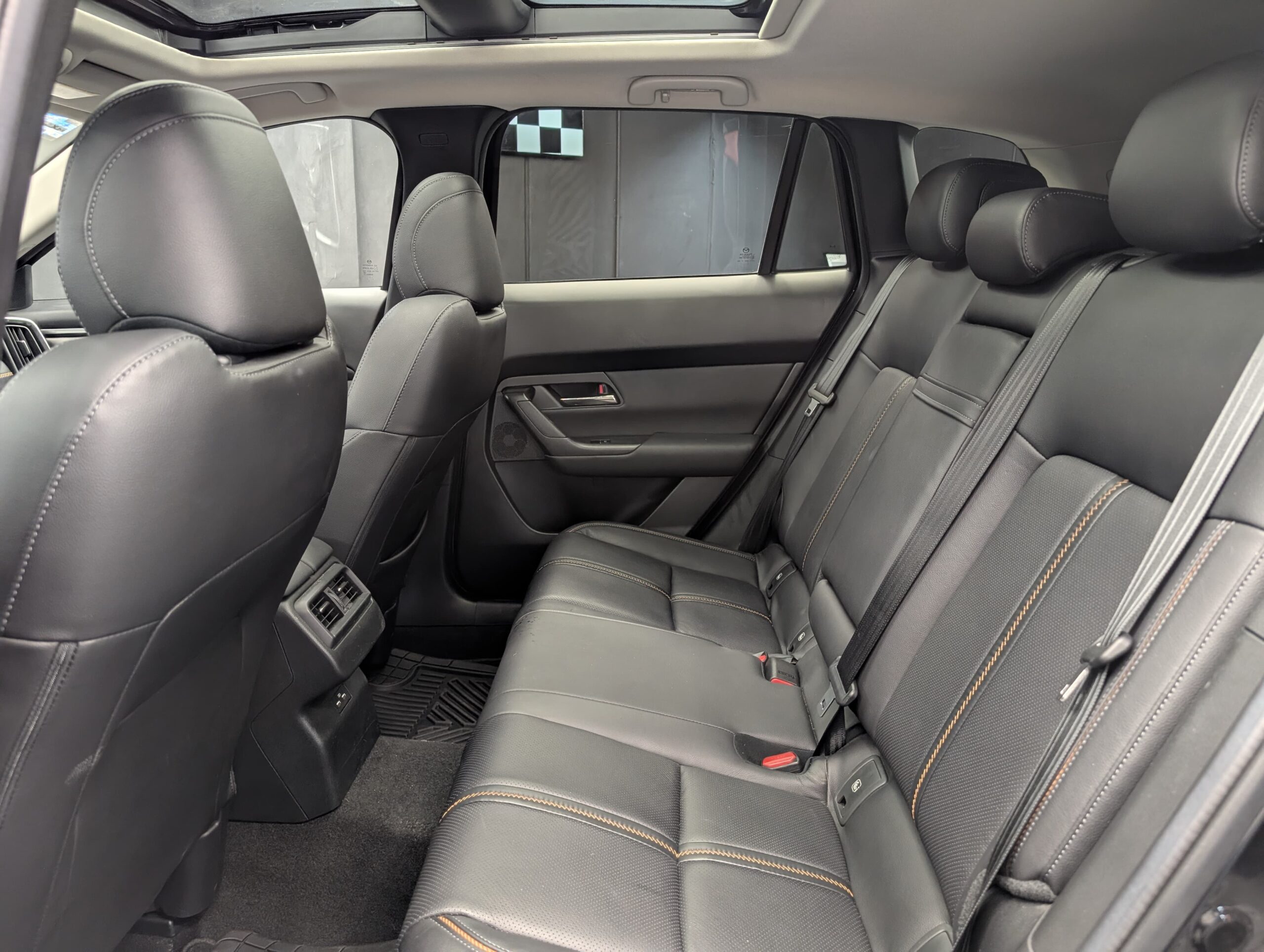 MAZDA CX-50 SIGNATURE 2023 - Image 12