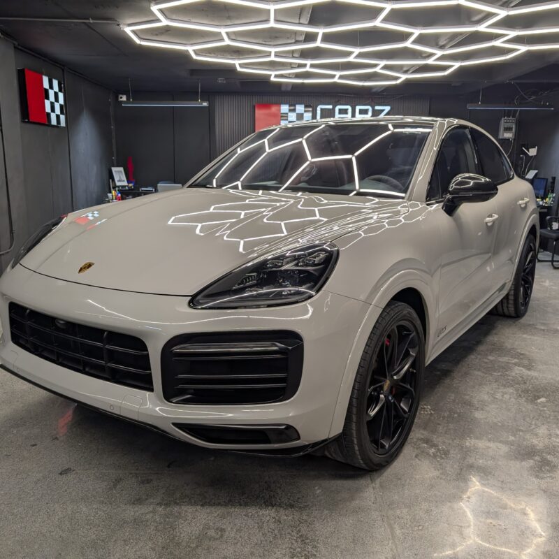 PORSCHE CAYENNE GTS COUPÉ 2021