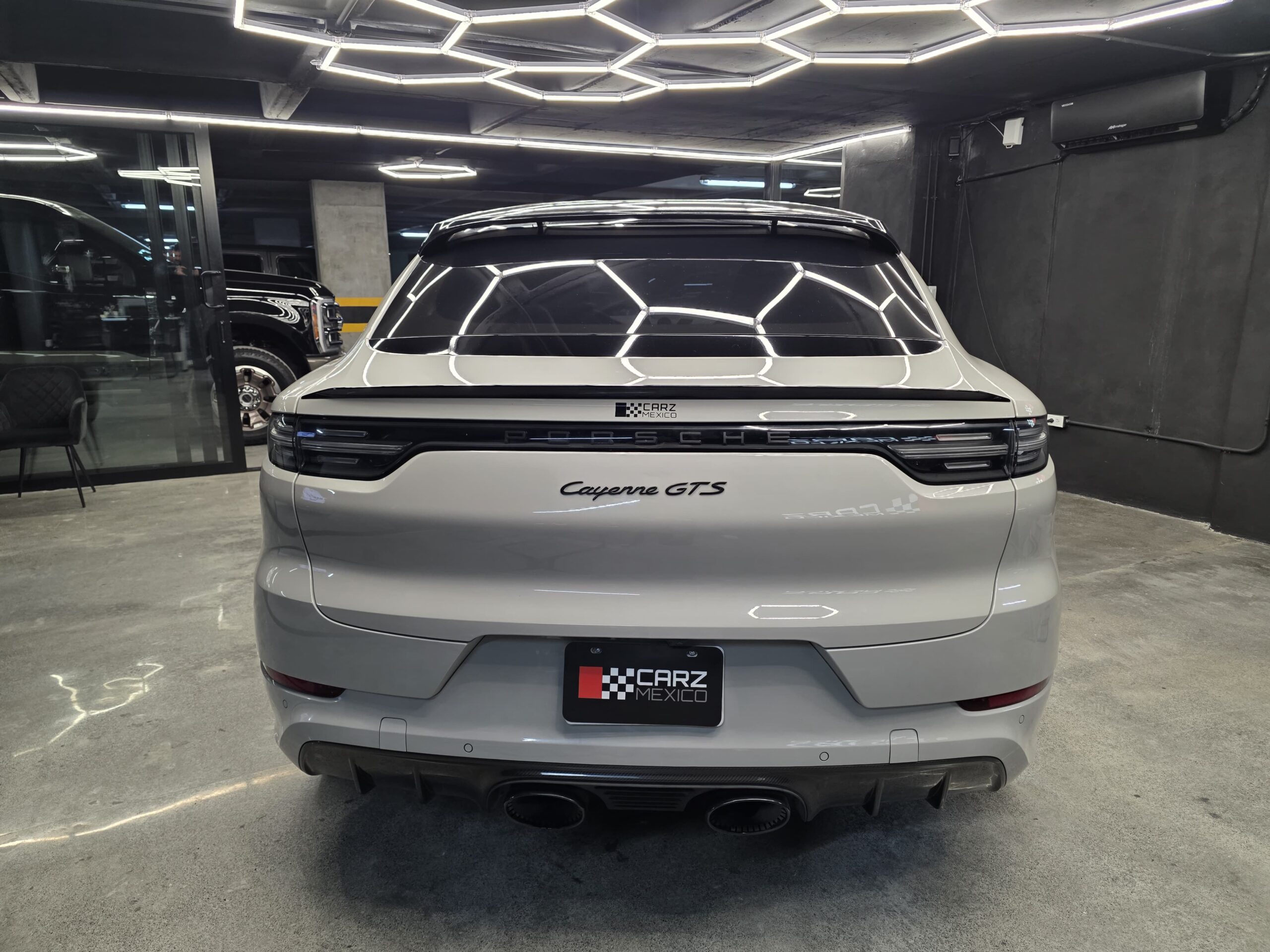 PORSCHE CAYENNE GTS COUPÉ 2021 - Image 4