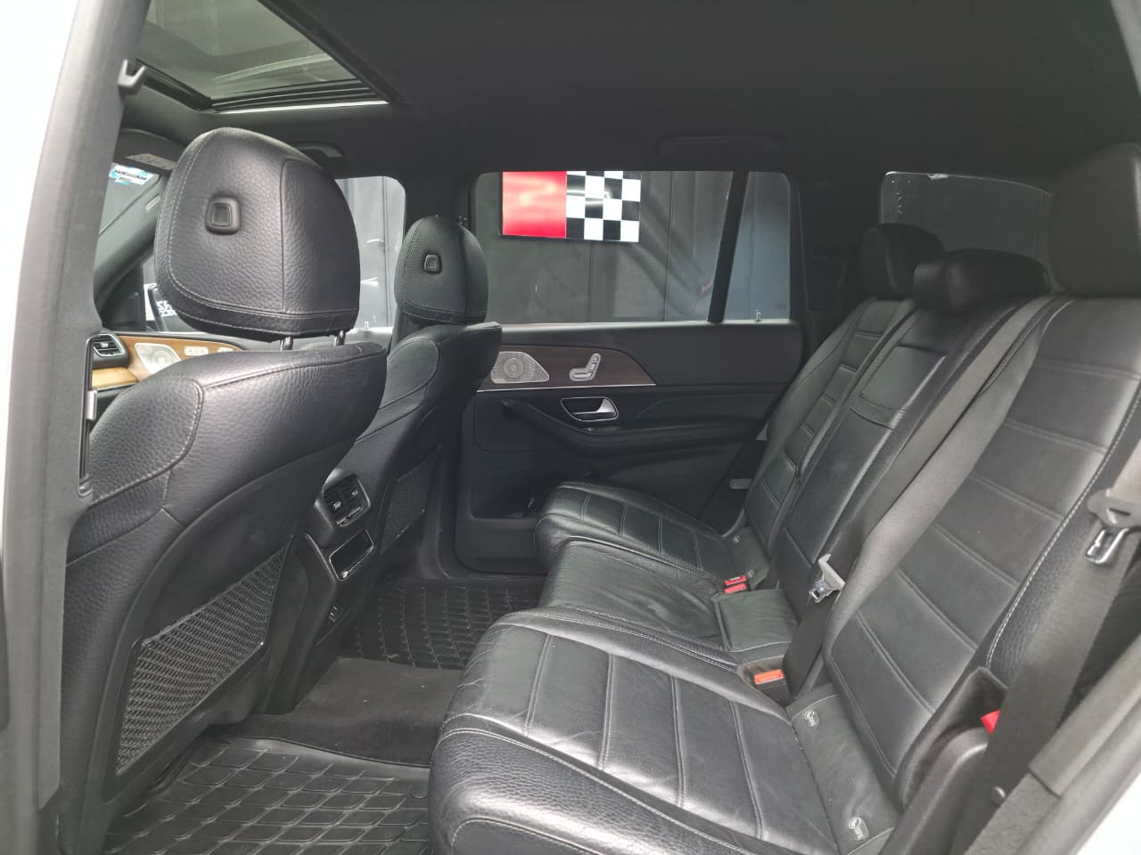 MERCEDES-BENZ GLS 450 2021 - Image 13