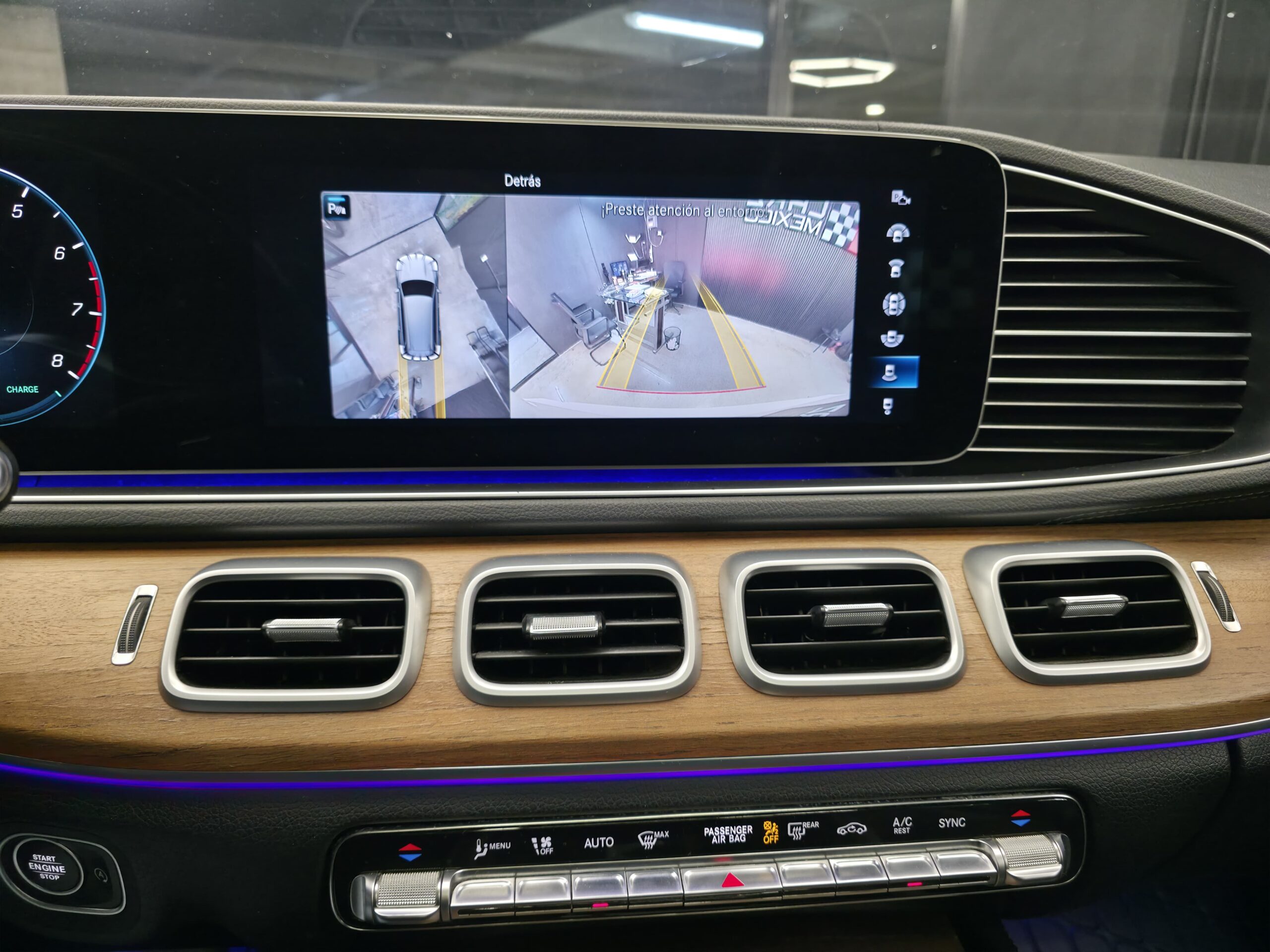 MERCEDES-BENZ GLS 450 2021 - Image 18