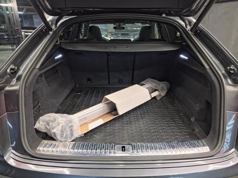 AUDI Q8 55 TFSI S LINE 2023 - Image 16