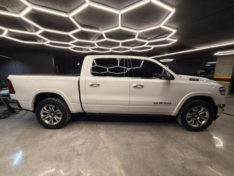 DODGE RAM 1500 LONGHORN 2021 - Image 6