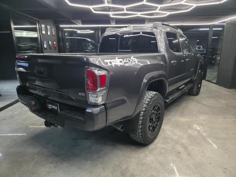 TOYOTA TACOMA EDICIÓN ESPECIAL 4X4 2021 - Image 5