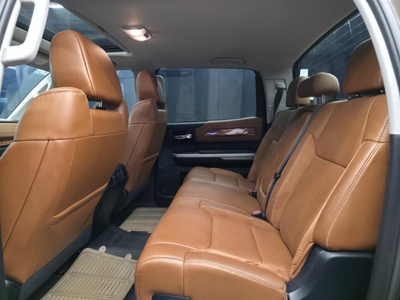 TOYOTA TUNDRA 2019 – EDICIÓN 1794 - Image 13