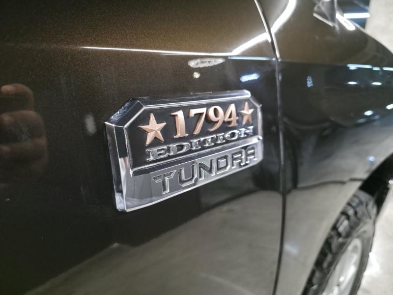 TOYOTA TUNDRA 2019 – EDICIÓN 1794 - Image 16