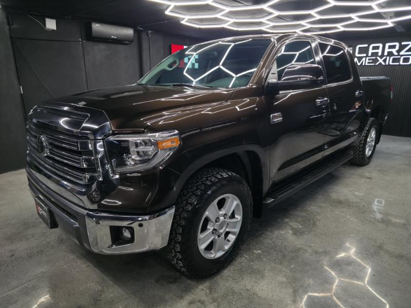 TOYOTA TUNDRA 2019 – EDICIÓN 1794