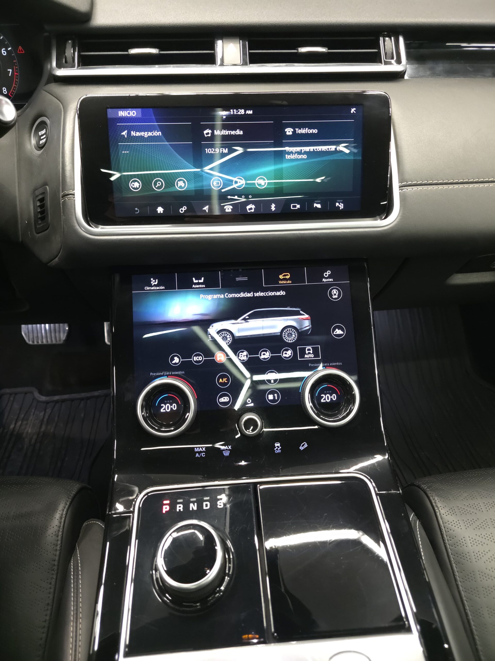 RANGE ROVER VELAR P300 R-DYNAMIC 2019 - Image 16