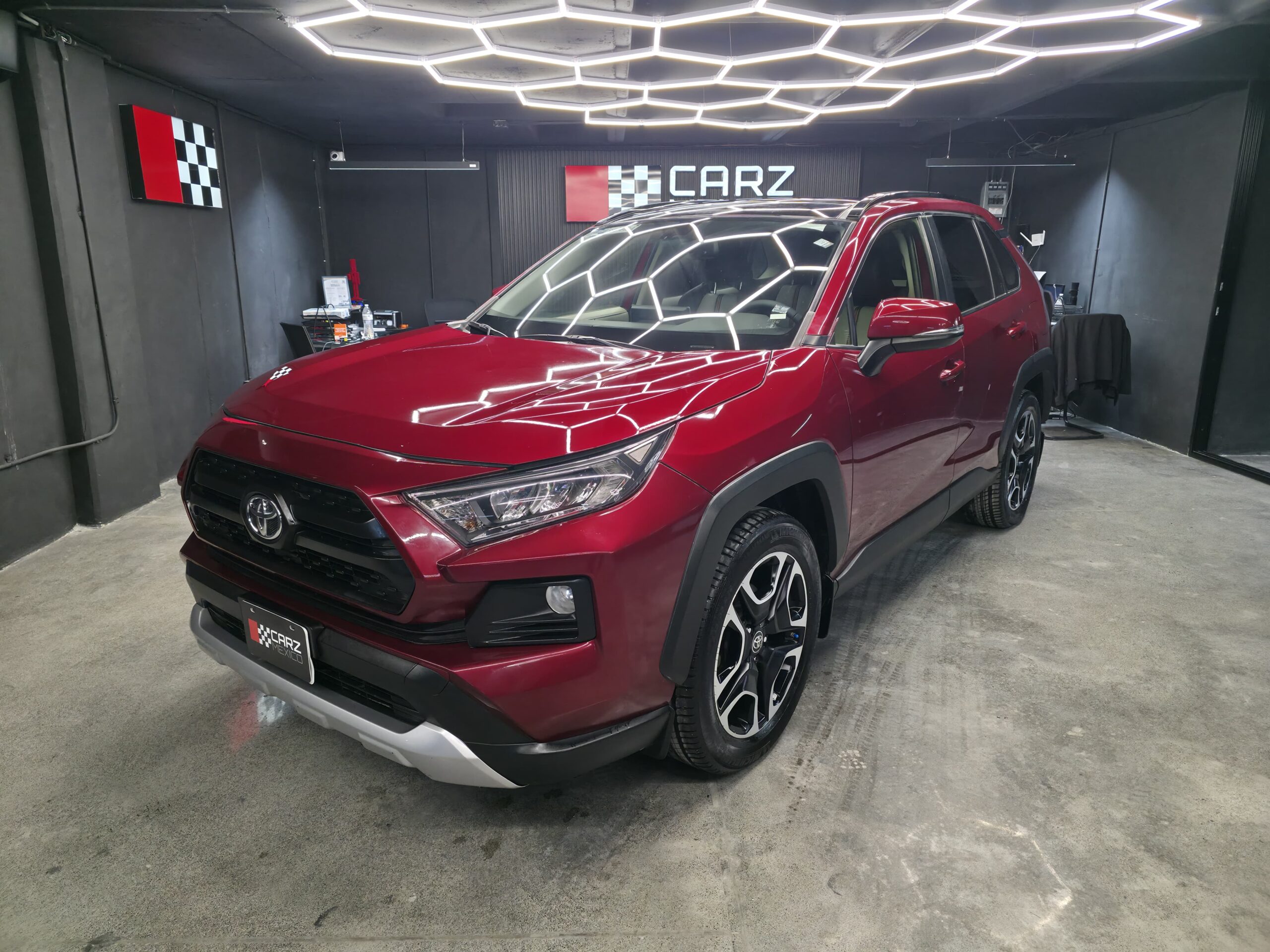 TOYOTA RAV4 ADVENTURE 2019