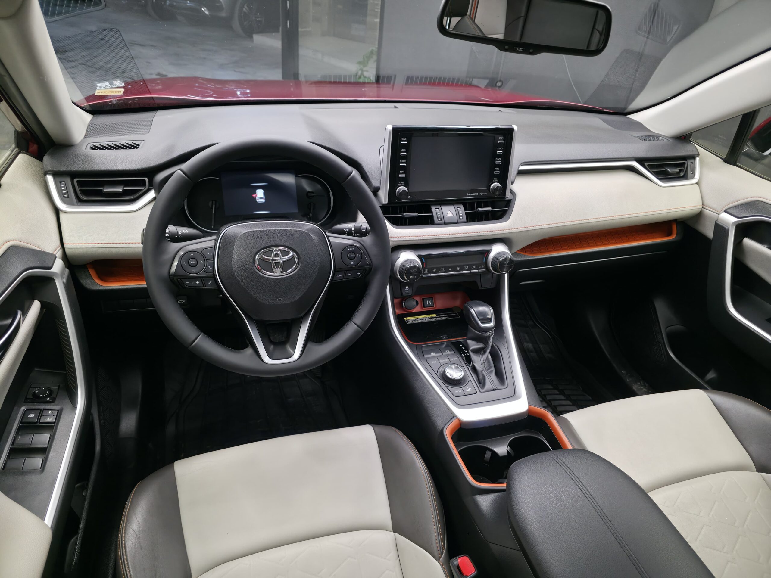 TOYOTA RAV4 ADVENTURE 2019 - Image 11