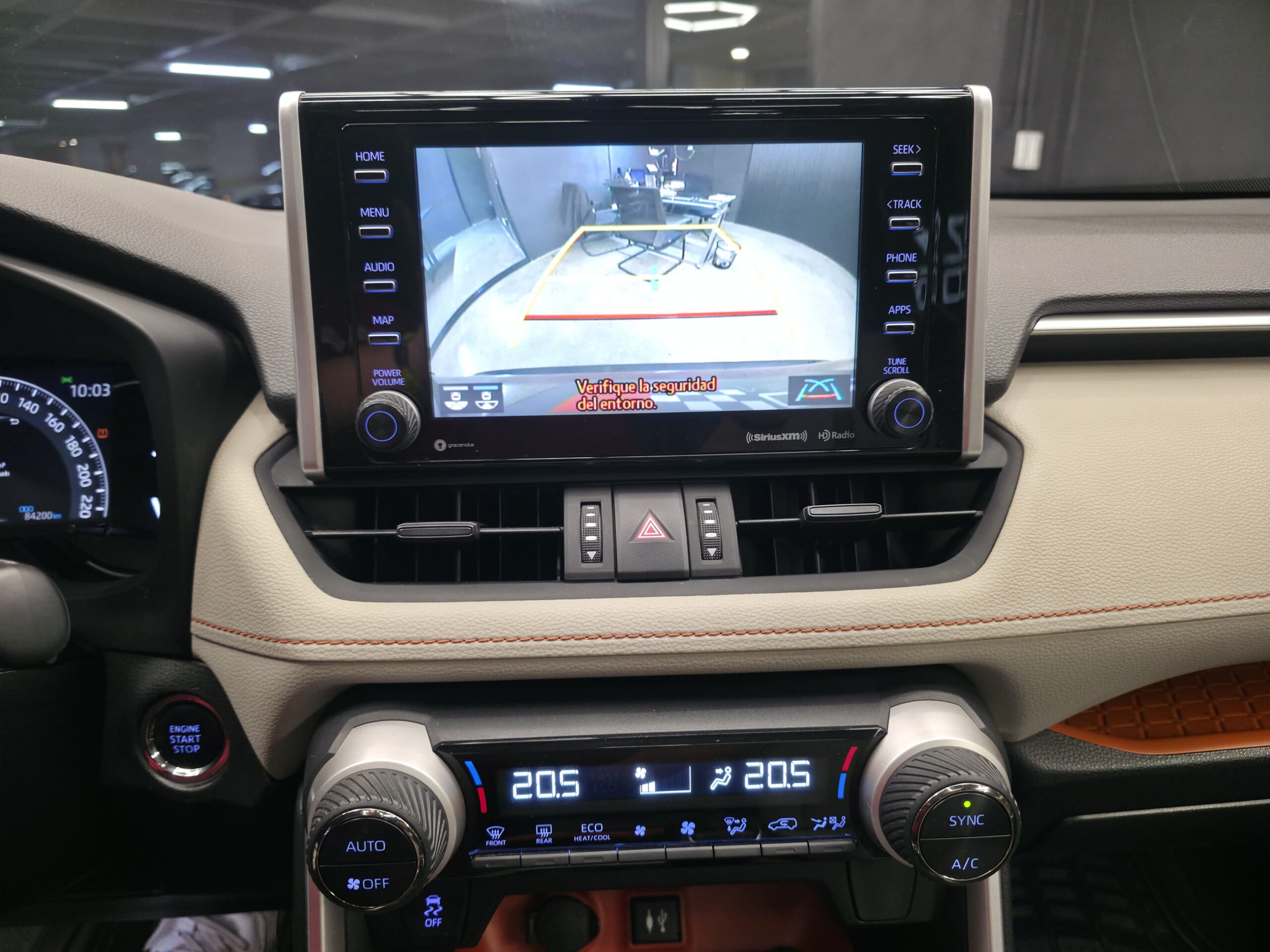 TOYOTA RAV4 ADVENTURE 2019 - Image 16