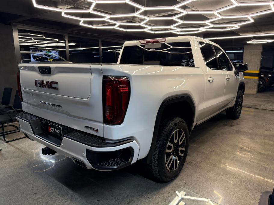 GMC SIERRA AT4 2023 - Image 5