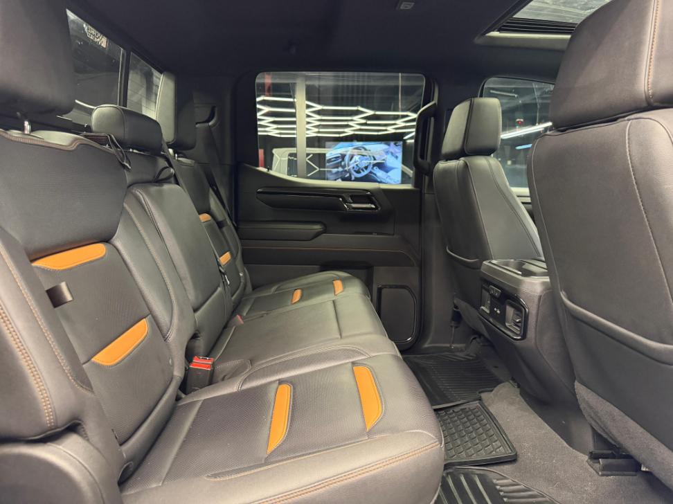 GMC SIERRA AT4 2023 - Image 15