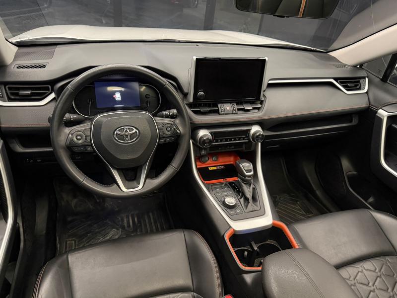 TOYOTA RAV4 ADVENTURE 2024 - Image 11