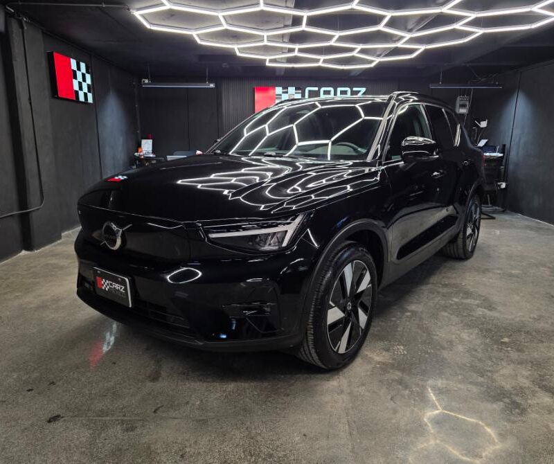 VOLVO XC40 EV RECHARGE PLUS 2024