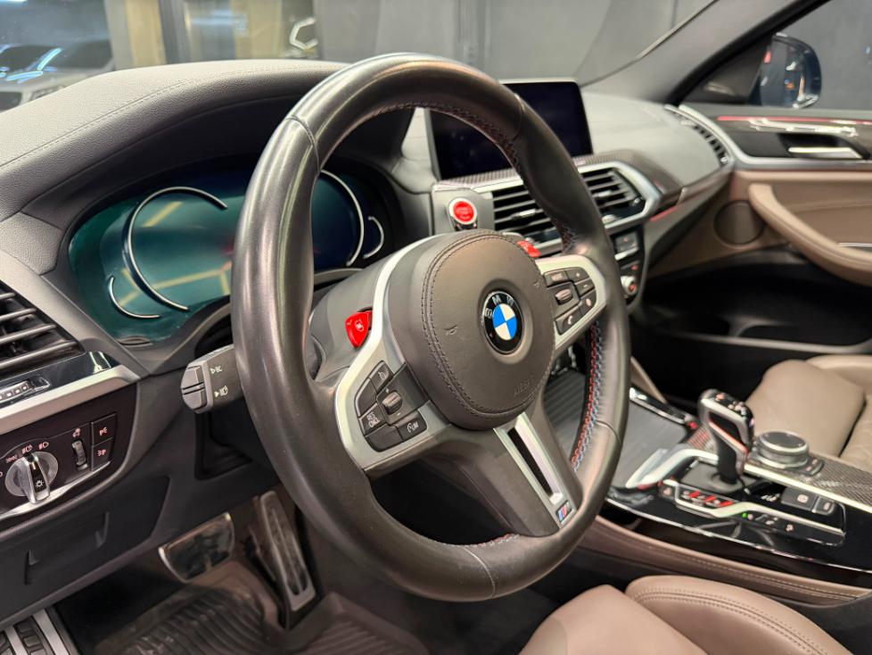BMW X4 M COMPETITION 2020 - Image 9