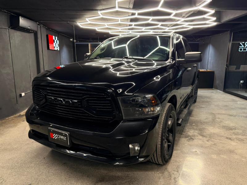 DODGE RAM HEMI SPORT 4X4 2021