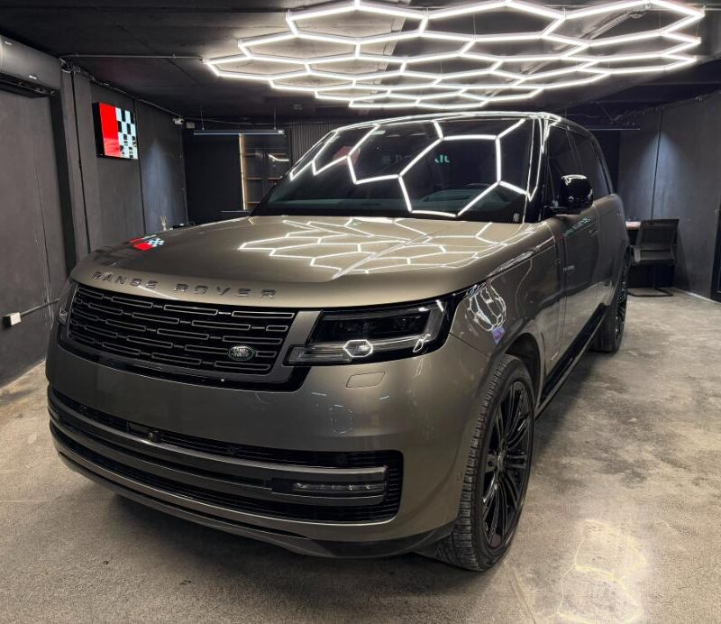 RANGE ROVER VOGUE AUTOBIOGRAPHY 4.4 P530 2023
