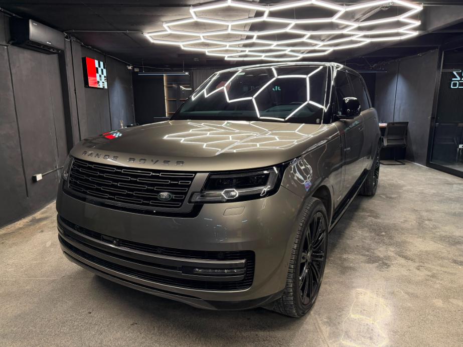 RANGE ROVER VOGUE AUTOBIOGRAPHY 4.4 P530 2023