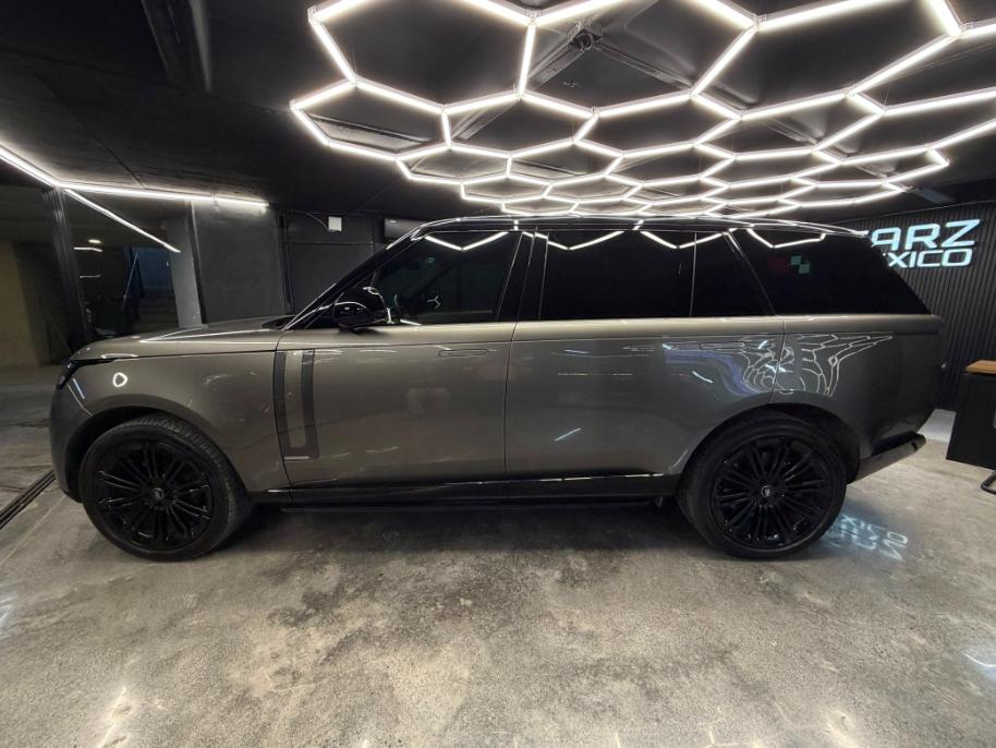 RANGE ROVER VOGUE AUTOBIOGRAPHY 4.4 P530 2023 - Image 2