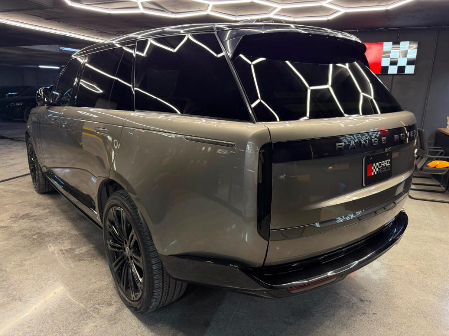 RANGE ROVER VOGUE AUTOBIOGRAPHY 4.4 P530 2023 - Image 3