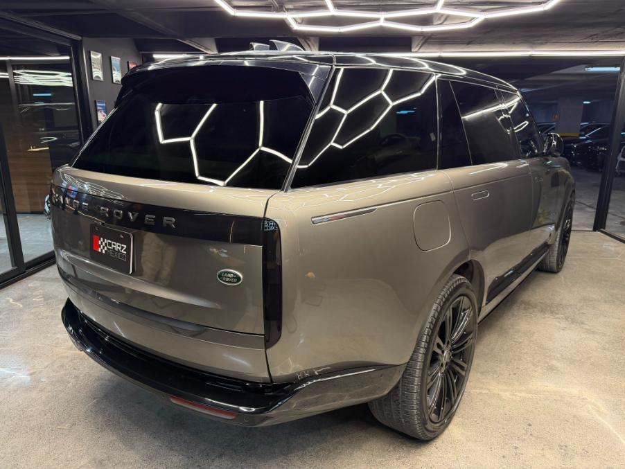 RANGE ROVER VOGUE AUTOBIOGRAPHY 4.4 P530 2023 - Image 5