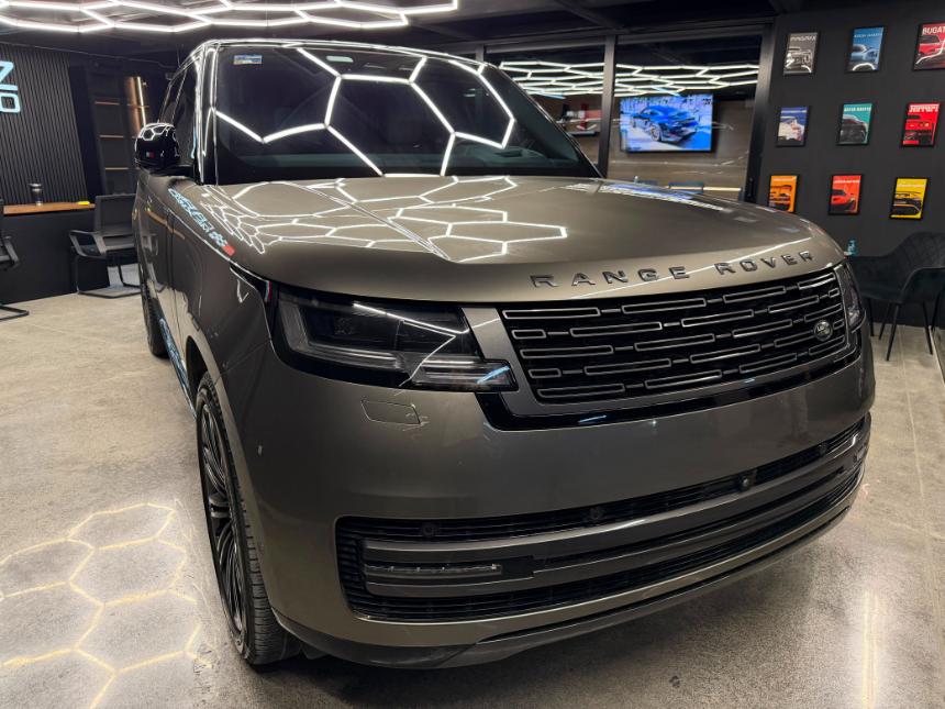 RANGE ROVER VOGUE AUTOBIOGRAPHY 4.4 P530 2023 - Image 6