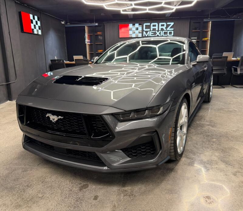 FORD MUSTANG GT 5.0 2025