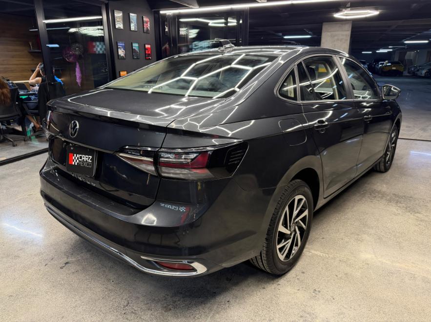VOLKSWAGEN VIRTUS COMFORTLINE 2023 - Imagen 5